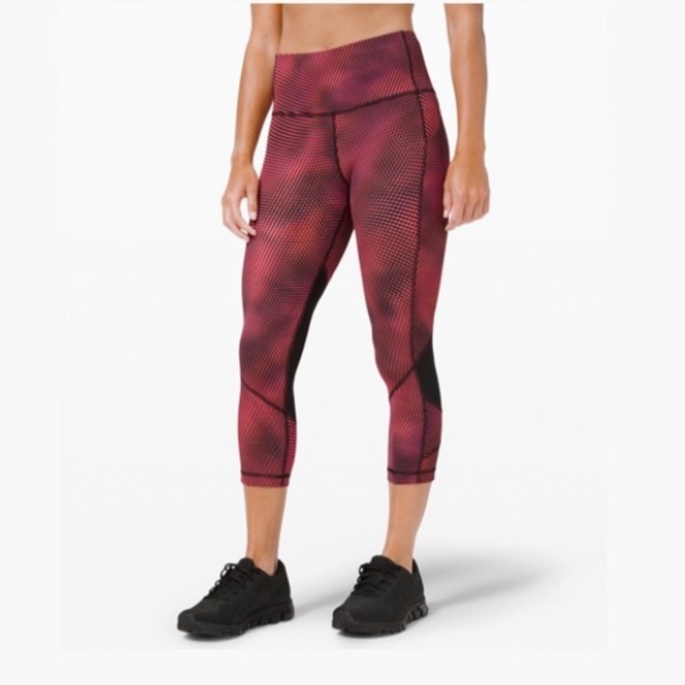 NWT Pace Rival Crops 22” size 4